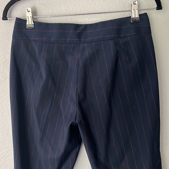 BCBG navy & red pinstripe pants size 4 - Picture 7 of 7